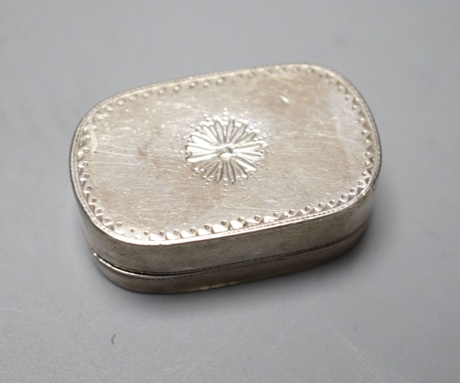 A George III engraved silver oval vinaigrette, Thomas Harper?, London, 1798, 35mm.